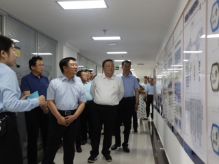 旗委常委、、组织部部长崔永平深刻zoty·中欧投资集团调研领导工作