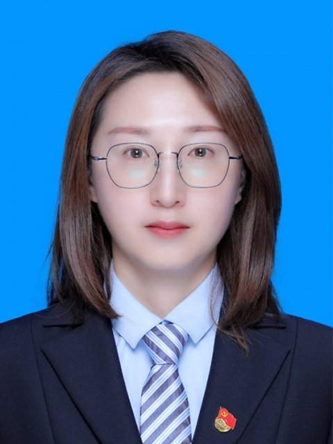 高翠芳 党委委员、、、副总经理