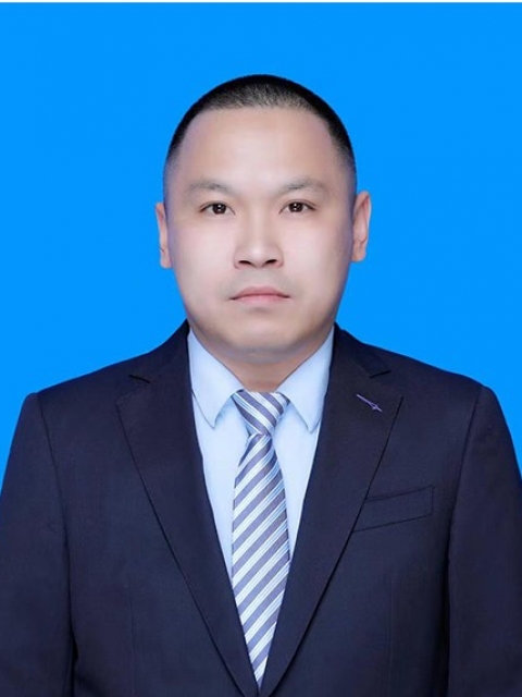 戈龙 总经理